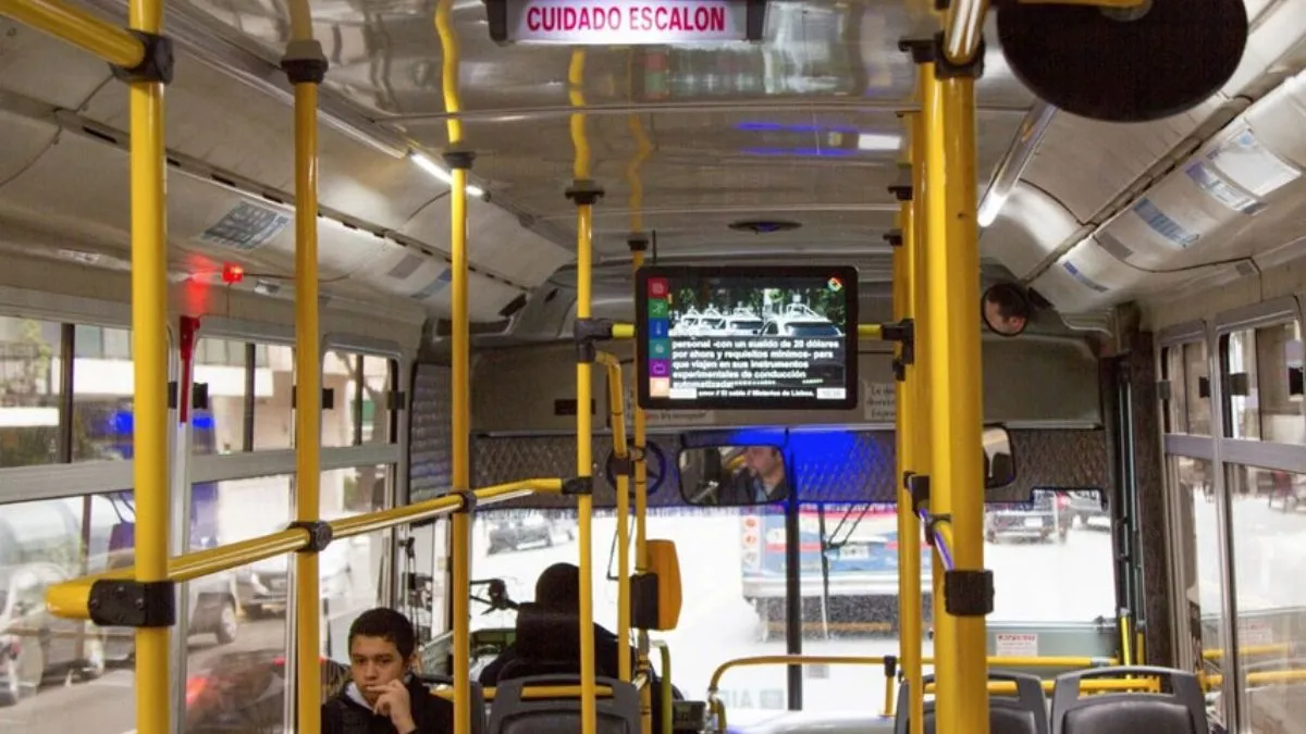 Justicia por mano propia: un hombre manoseó a una menor en el colectivo y los pasajeros le dieron una golpiza.