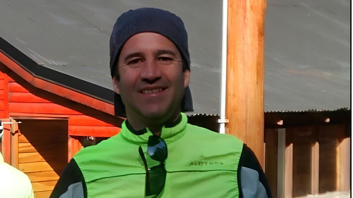 Martín Tillar (52) hermano de Ariadna y tío de las chicas que fallecieron en el accidente de Ruta 60, era el conductor de la Volkswagen T-Cross que chocó con el 504. Martín Tillar (52) hermano de Ariadna y tío de las chicas que fallecieron en el accidente de Ruta 60, era el conductor de la Volkswagen T-Cross que chocó con el 504.