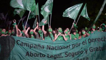 Ya rige la ley del aborto legal
