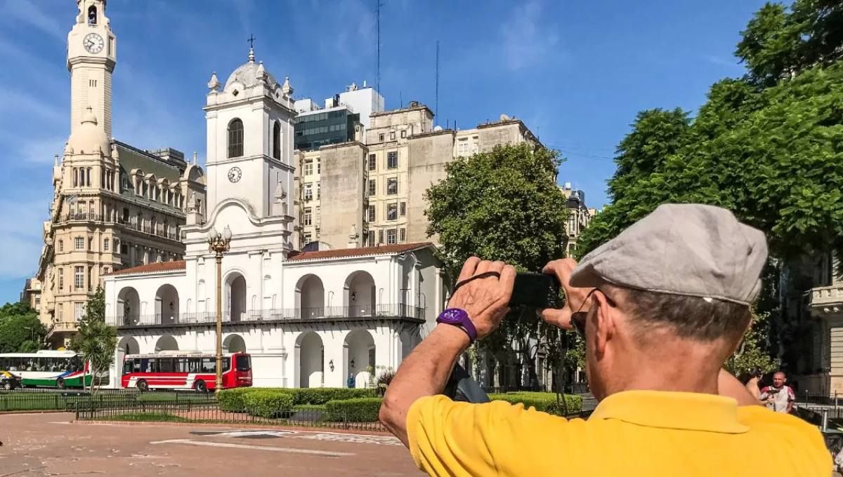 El Gobierno tomó la decisión: ¿El feriado del 25 de mayo se pasa y hay fin de semana largo?