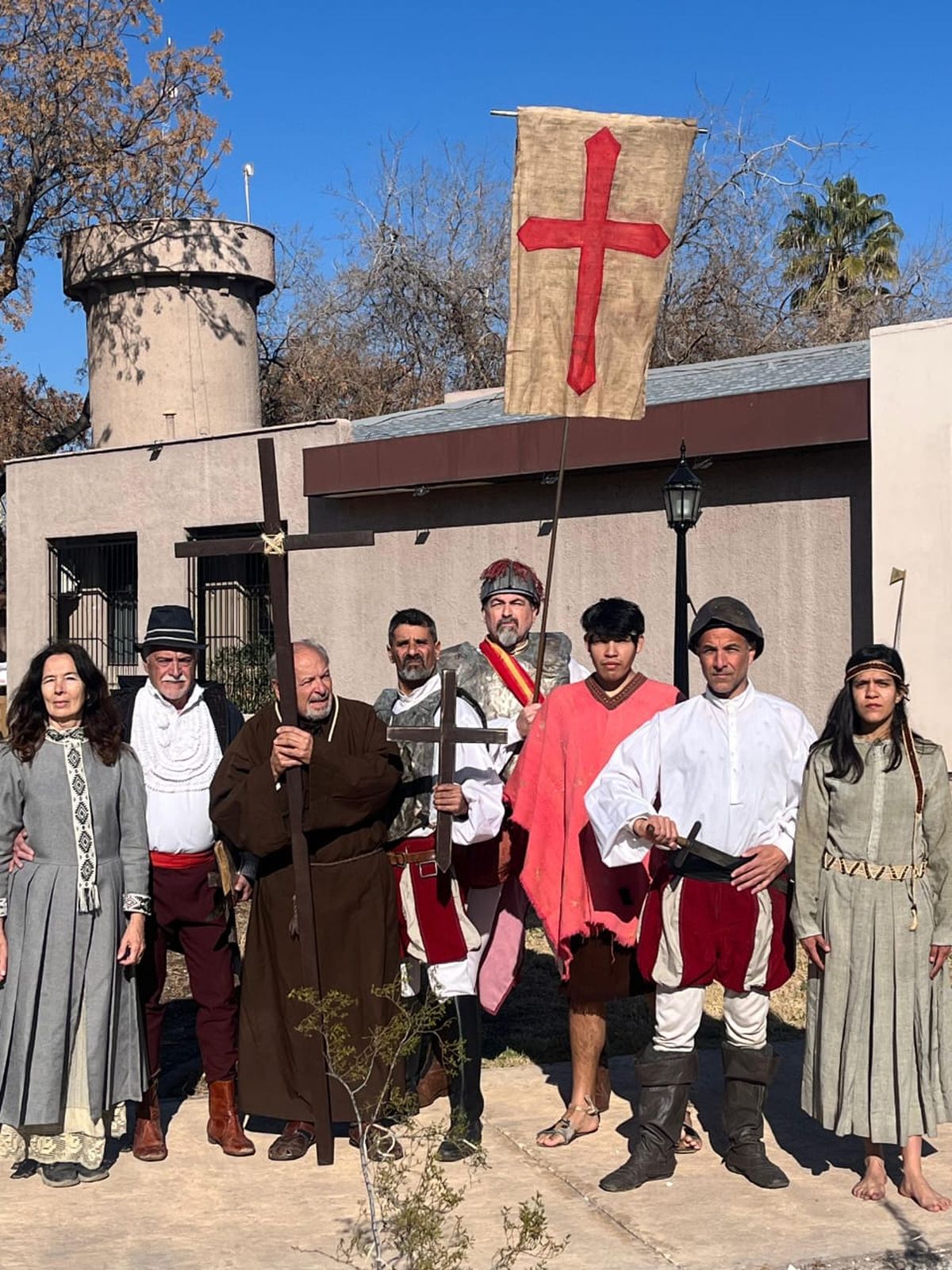 Hace 25 años que el elenco Las Sillas, dirigido por Pinty Saba, ofrece funciones de la obra histórica Hace 25 años que el elenco Las Sillas, dirigido por Pinty Saba, ofrece funciones de la obra histórica