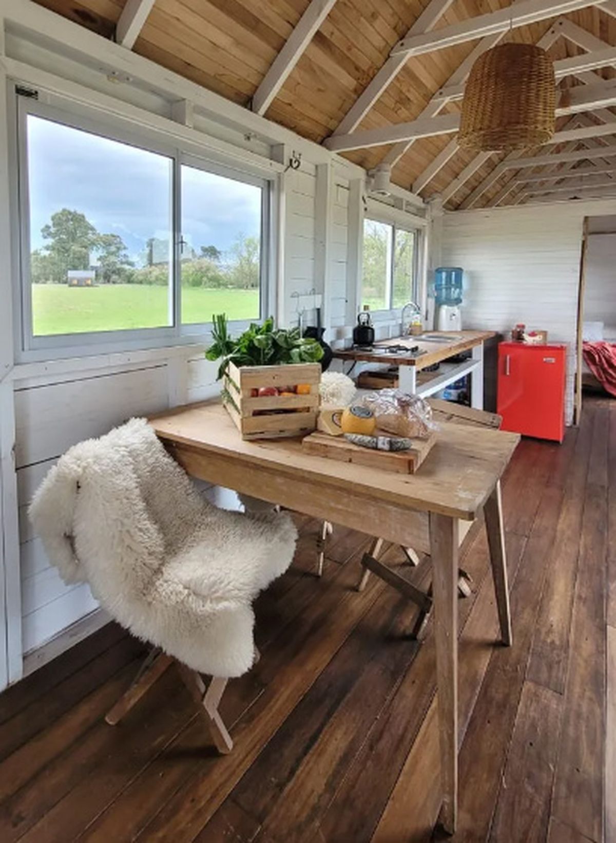 Comedor. Así es la Tiny house por dentro que ofrece Nemohuani. Comedor. Así es la Tiny house por dentro que ofrece Nemohuani.