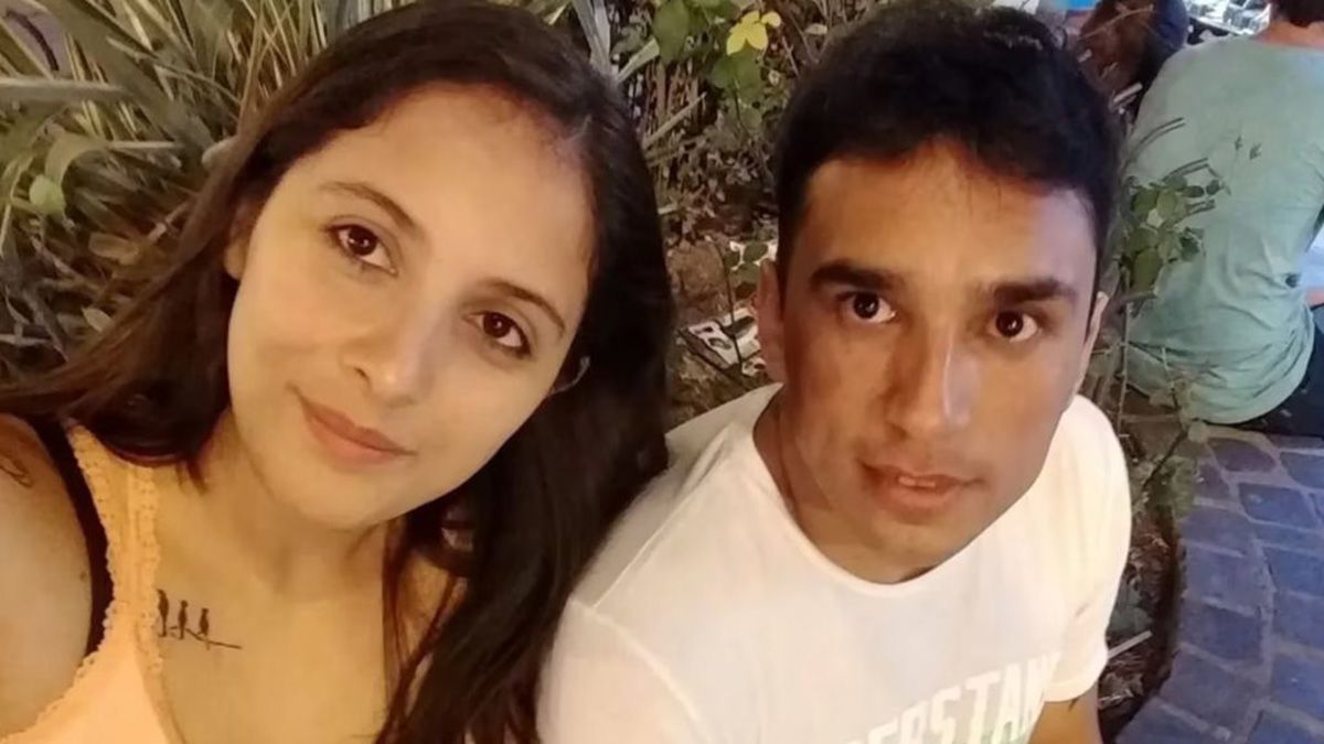 La docente asesinada y su expareja estaban separados desde hace un tiempo y el femicida tenía una restricción de acercamiento La docente asesinada y su expareja estaban separados desde hace un tiempo y el femicida tenía una restricción de acercamiento