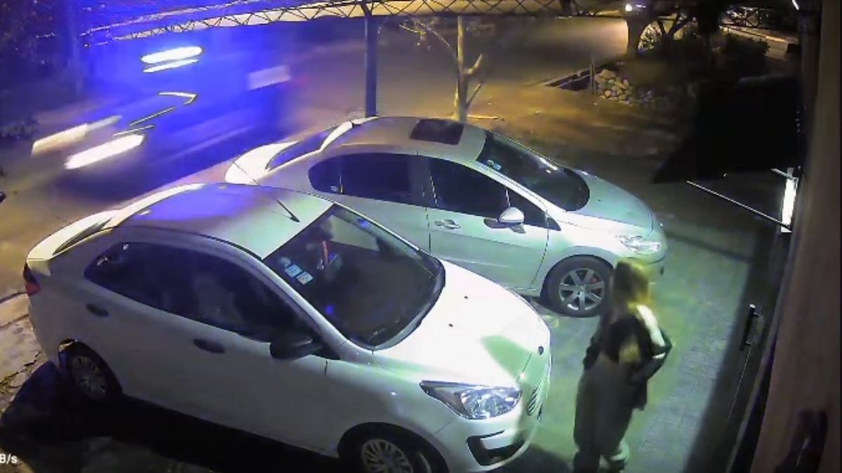 La persecución a los tiros ocurrió en el barrio Trapiche de Godoy Cruz.