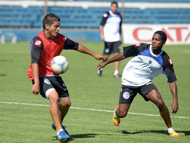 El Expreso hizo fútbol pensando en su compromiso copero