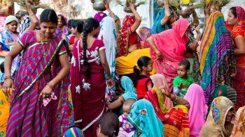 Alto riesgo corren las niñas indias que son forzadas a entrar a instituciones mentales