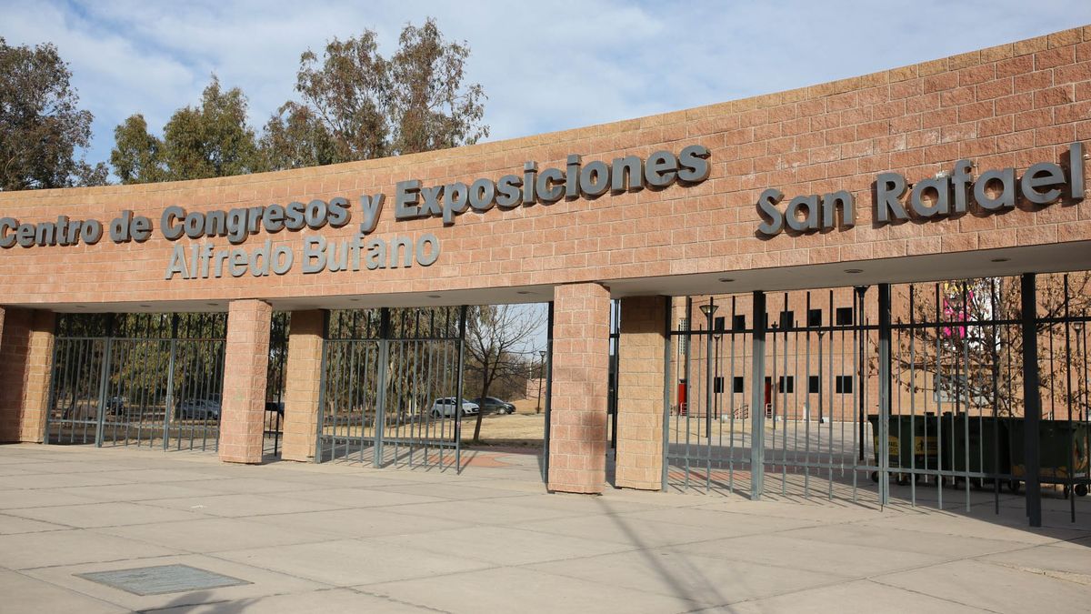 El Centro de Copngresos y Exposiciones será sede del Almuerzo de las Fuerzas Vivas de San Rafael. El Centro de Copngresos y Exposiciones será sede del Almuerzo de las Fuerzas Vivas de San Rafael.