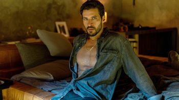 Qué pasa en El lado dulce de la traición