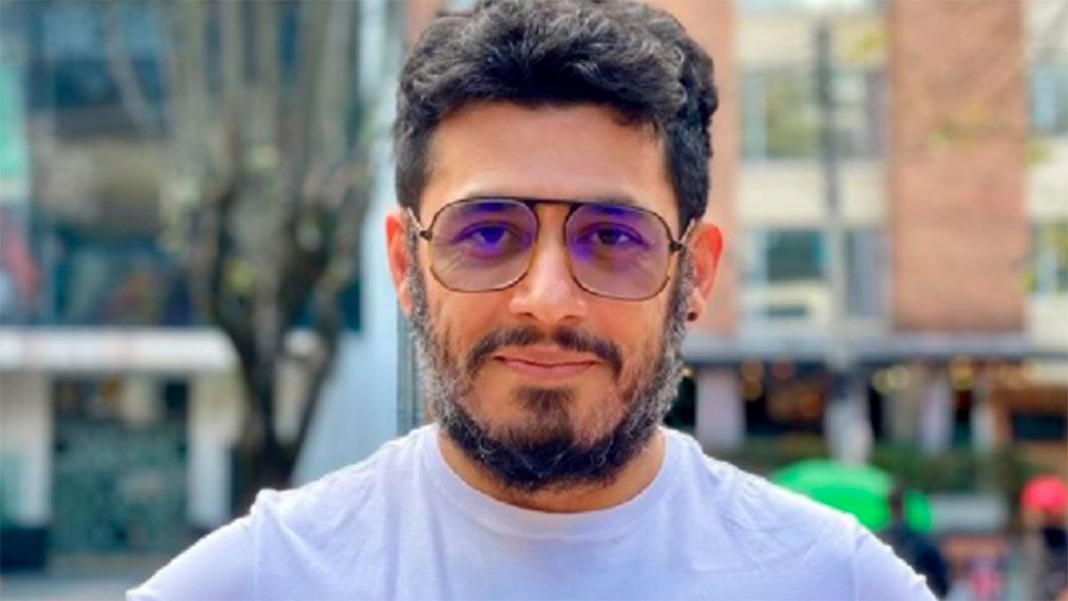 Santiago Alejandro Alarcón Uribe es un reconocido actor colombiano de 42 años.