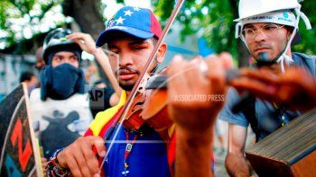 El rostro de las protestas en Venezuela rehace su vida en NY