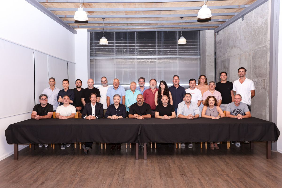 La foto que comparti&oacute; Estudiantes de La Plata tras la sanci&oacute;n de la AFA para Ver&oacute;n y sus jugadores.