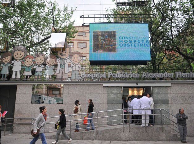 Cerraron la Terapia Intensiva del hospital Fleming para darle vacaciones a los médicos
