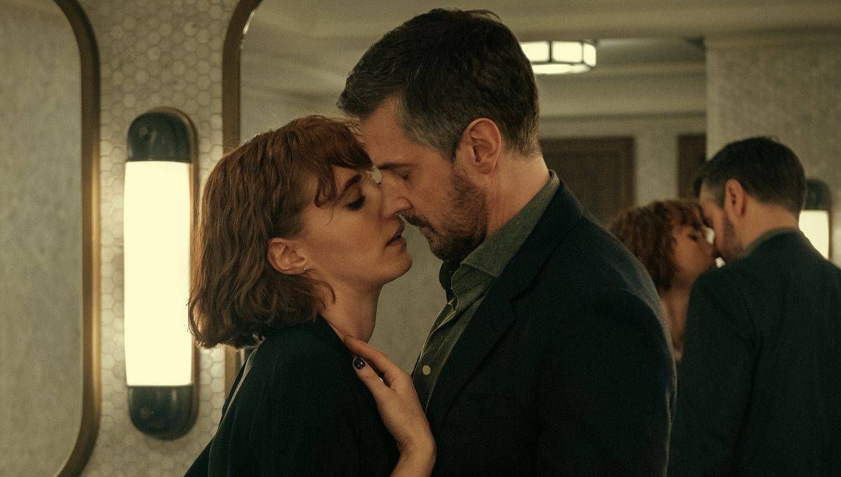"Obsesión", la miniserie de Netflix que te quitará el aire. "Obsesión", la miniserie de Netflix que te quitará el aire.