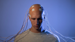 Toma nota de como hackear el cerebro para aumentar el rendimiento y la salud, según la ciencia
