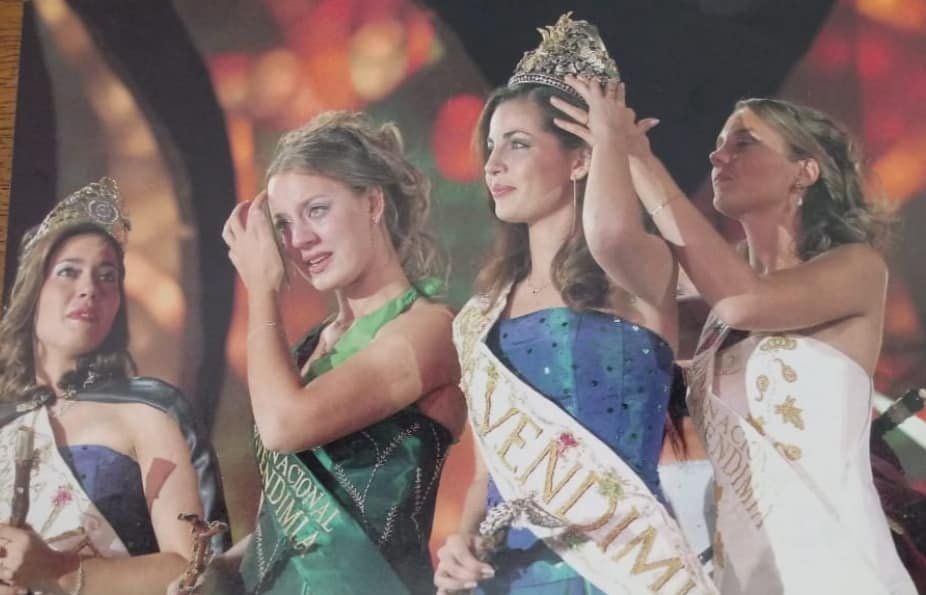 Verónica Alejandra Mastihuba virreina Nacional de la Vendimia 2004, representó a Luján de Cuyo