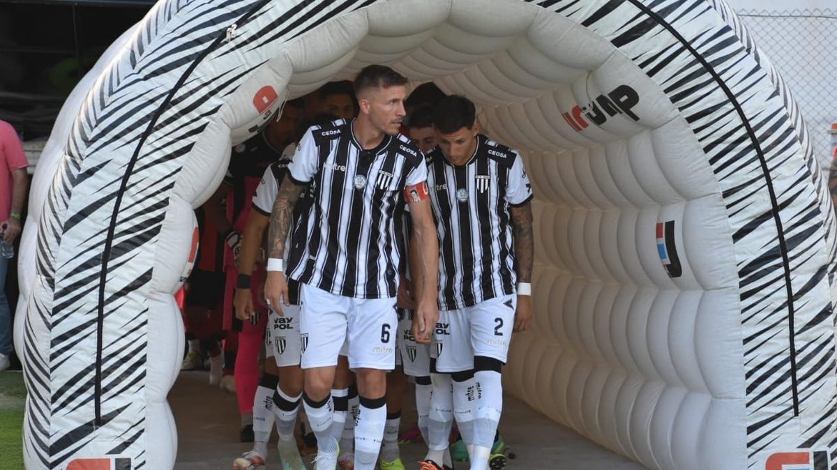 Franco Sbuttoni destacó la actitud del equipo pese a la derrota. Franco Sbuttoni destacó la actitud del equipo pese a la derrota.