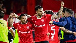 Independiente de Avellaneda salvó un empate cuando era goleado en su estadio por Unión de Santa Fe.