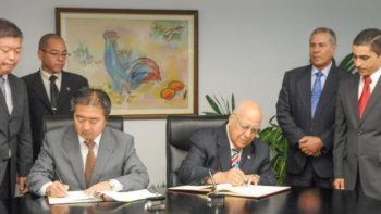 Cuba y Japón firman acuerdo para pago de deuda