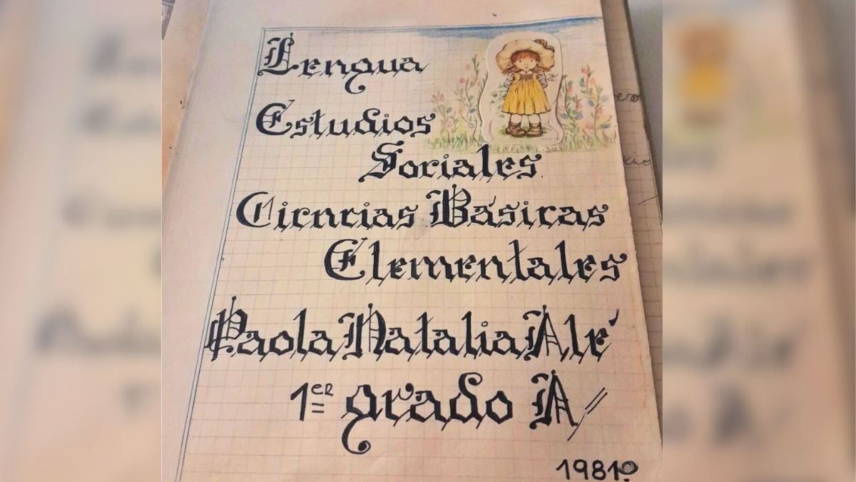 Un cuaderno escrito por mi mamá como un tobogán al pasado