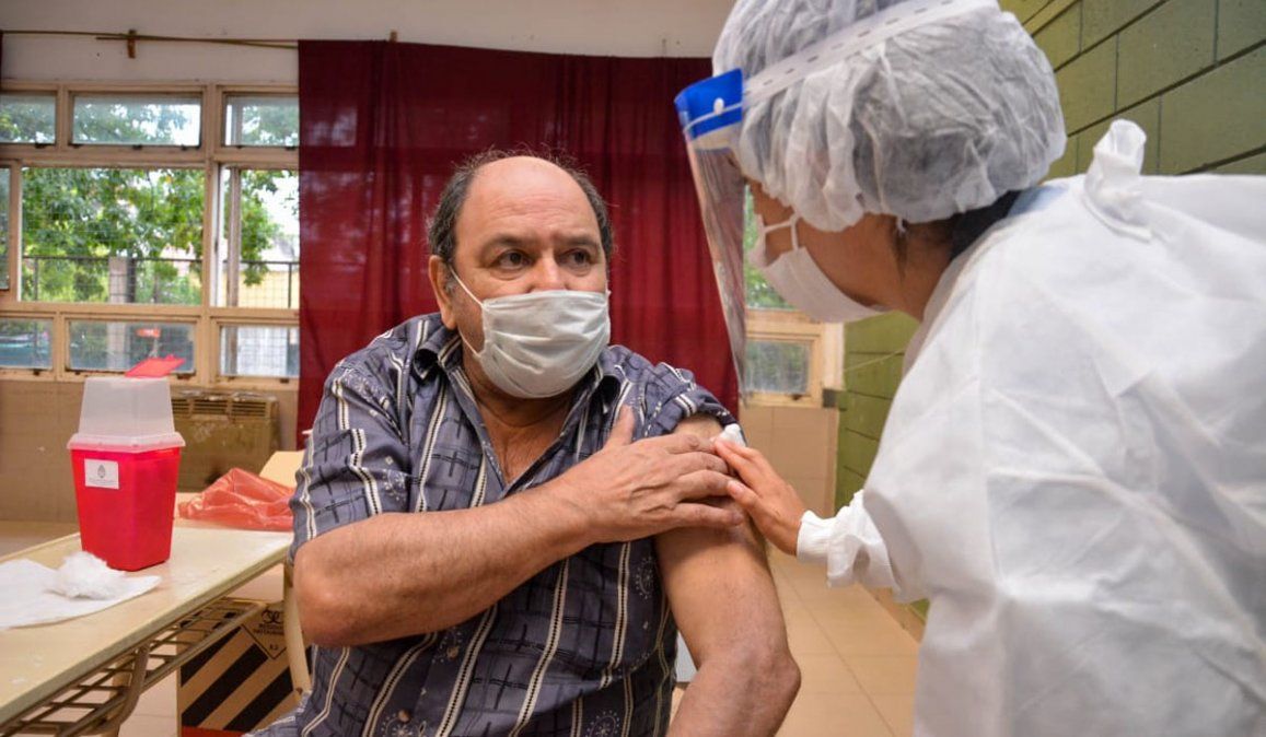 Si ya tuve coronavirus, ¿es necesario recibir la vacuna?