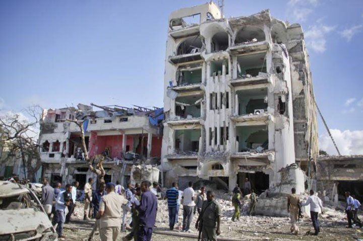 Un ataque contra un hotel en Somalia dejó más de diez muertos