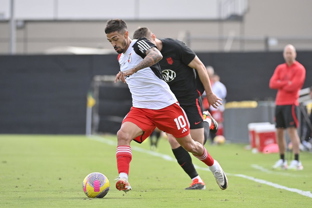 Lanzini fue titular en el primero de los equipos de River que dispuso Martín Demichelis Lanzini fue titular en el primero de los equipos de River que dispuso Martín Demichelis