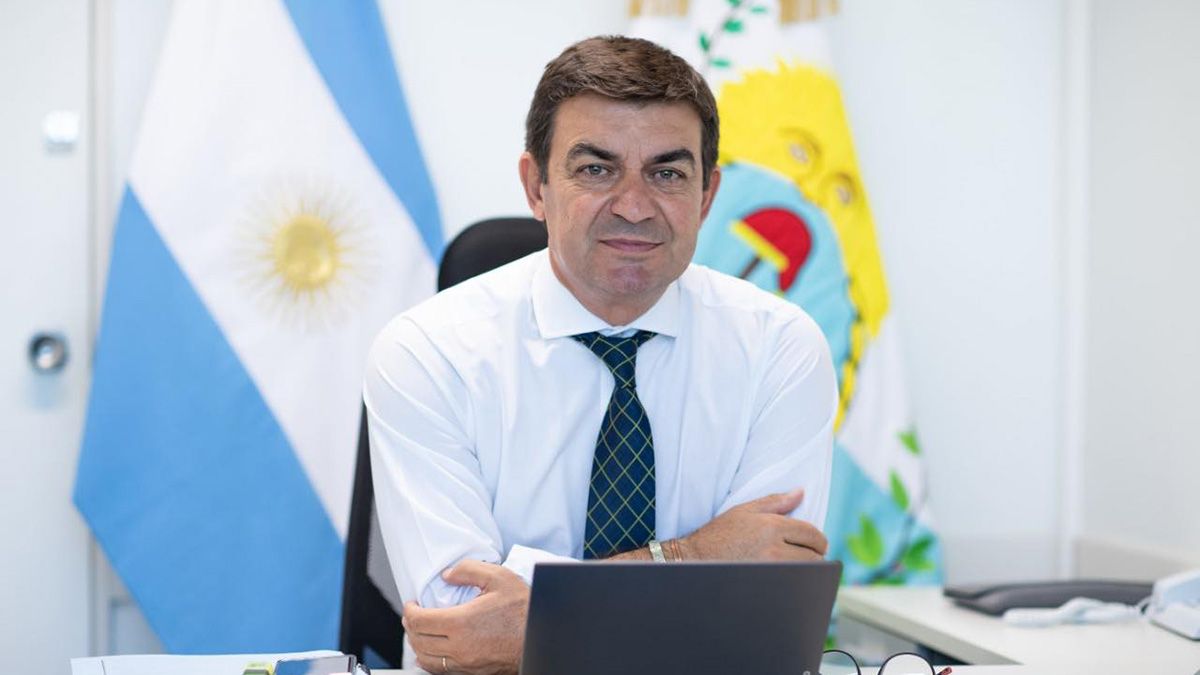 EL exintendente de Luján, Omar de Marchi pdióm infomes sobre los gastos de Alberto Fernández.