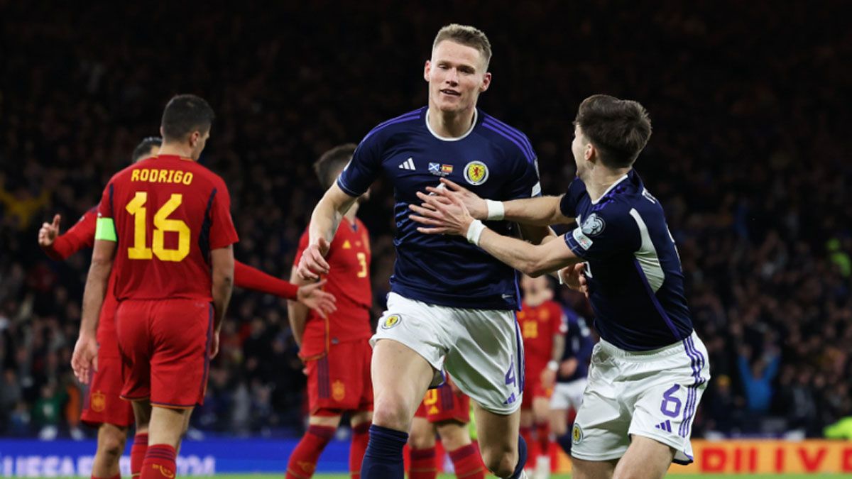 España sufrió una dura derrota ante Escocia como visitante