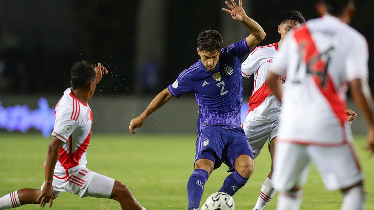 Argentina venció a Perú. Argentina venció a Perú.
