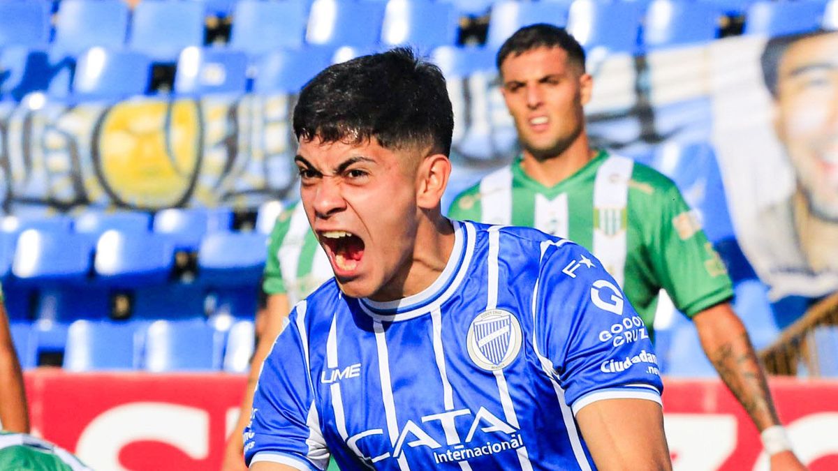 Mateo Mendoza: el sanjuanino que se afianzó y mete goles en Godoy Cruz