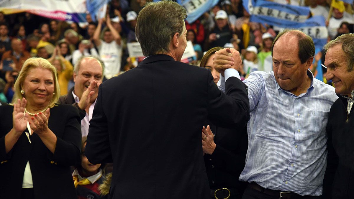 Ernesto Sanz en otra época, cuando el reconocido estratega radical armaba Cambiemos. Ahora se metió con el debate sobre los fondos de Portezuelo.