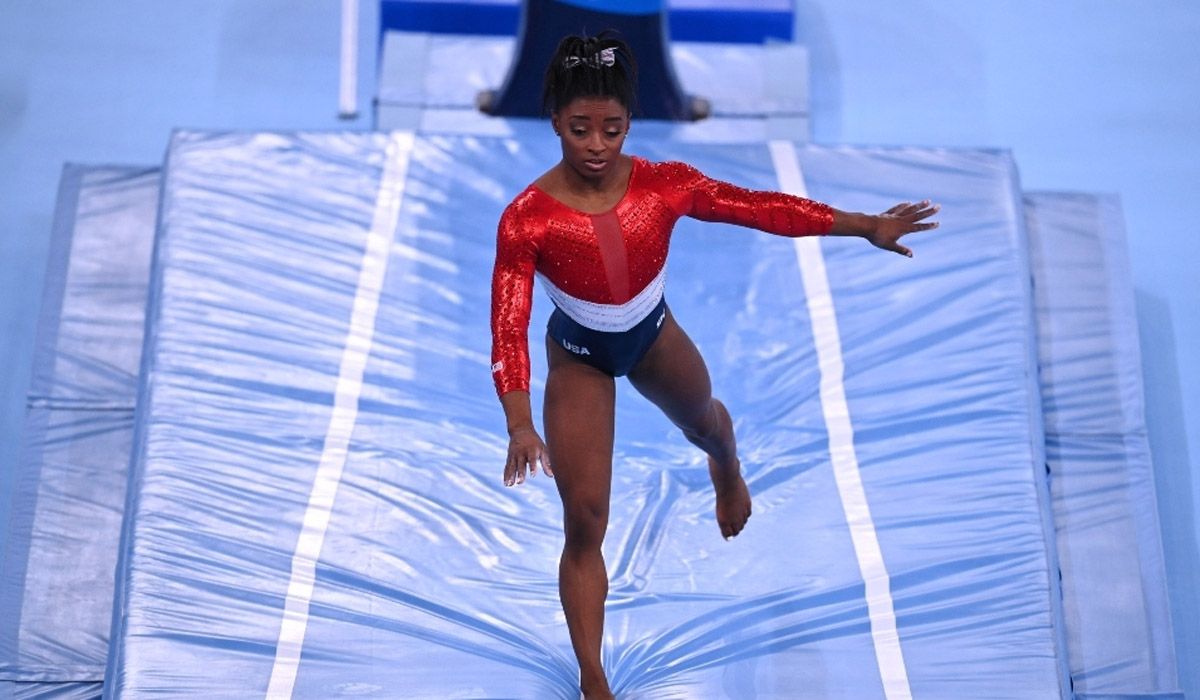 Qué hay detrás de la baja de Simone Biles en los Juegos ...