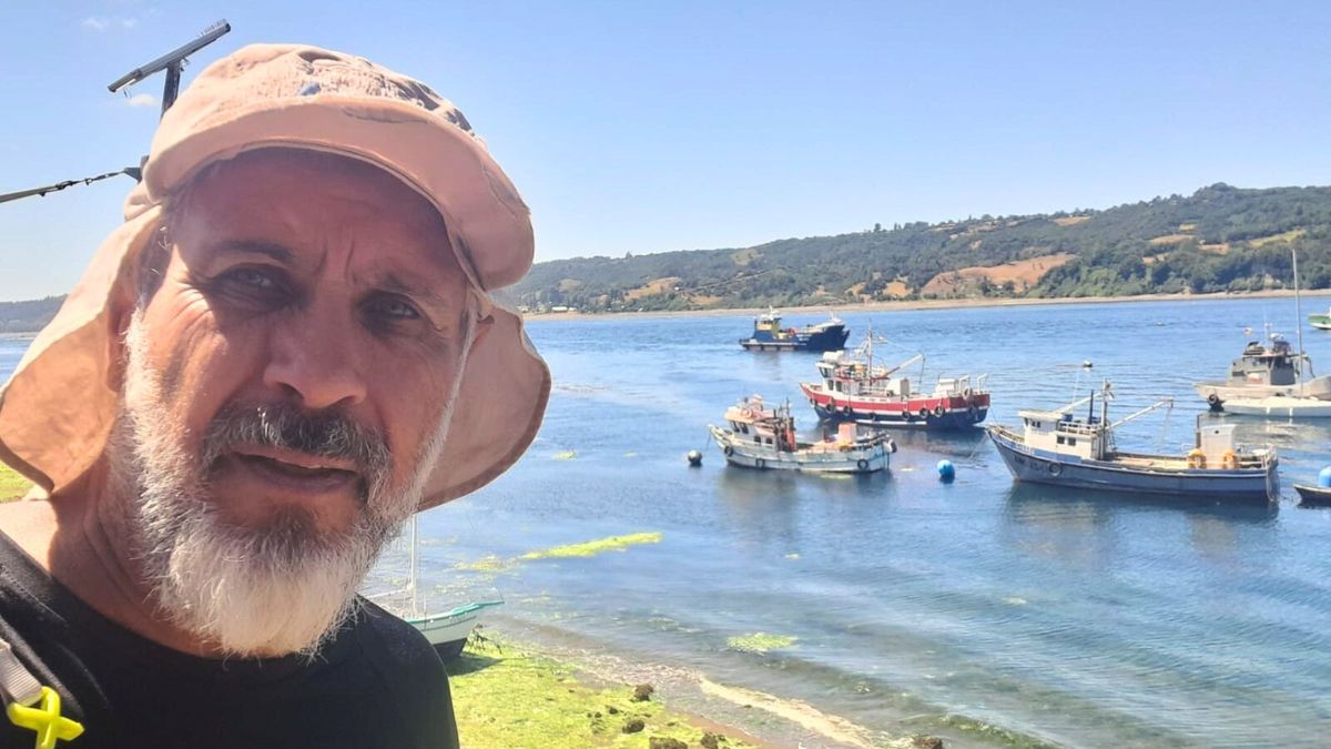 En el puerto de Dalcahue, Isla Grande Chiloé. En el puerto de Dalcahue, Isla Grande Chiloé.