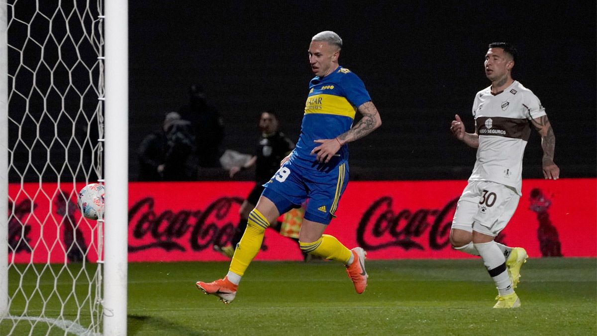 Boca le ganó a Platense y repunta de la mano de Battaglia