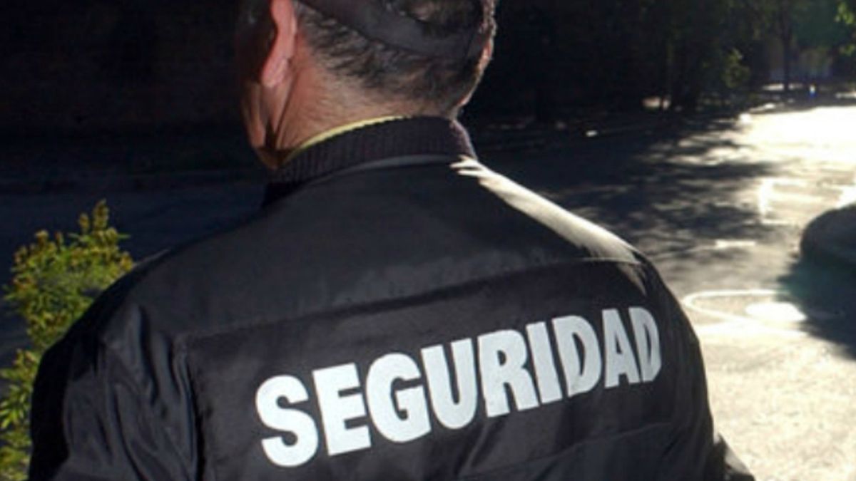 El gremio de vigiladores y custodios logró un aumento de salario para sus trabajadores de un 11% en dos tramos El gremio de vigiladores y custodios logró un aumento de salario para sus trabajadores de un 11% en dos tramos