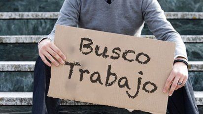 El Seguro de Capacitación y Empleo brinda a trabajadores desocupados, pasará de 3 mil a 4.500 pesos desde este mes, dispuso el Ministerio de Trabajo.
