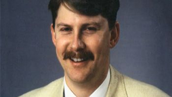 El médico acusado de abuso sexual que zafó tras falsear una prueba de ADN El médico acusado de abuso sexual que zafó tras falsear una prueba de ADN