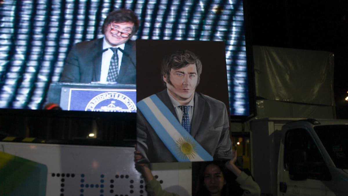Javier Milei en su primer discurso como presidente electo. Javier Milei en su primer discurso como presidente electo.