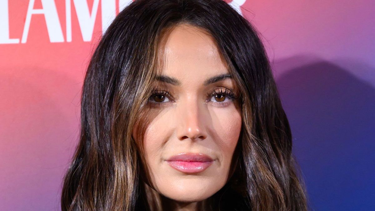 La actriz Michelle Keegan interpreta a Maya Stern en la serie de Netflix.