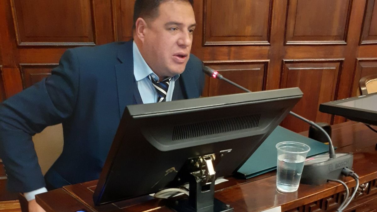 El senador justicialista Rafael Moyano presidió la Bicameral de Seguridad hasta hace algunas semanas, cuando cedió el puesto al diputado Néstor Márquez (PJ).
