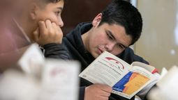 Alumnos de todas las escuelas de Mendoza serán censados por la DGE hasta el 10 de abril. Alumnos de todas las escuelas de Mendoza serán censados por la DGE hasta el 10 de abril.