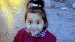 Condena a los funcionarios que dejaron abandonada a una niña que fue asesinada por sus padres
