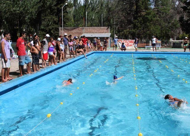 Comienza el circuito de natación