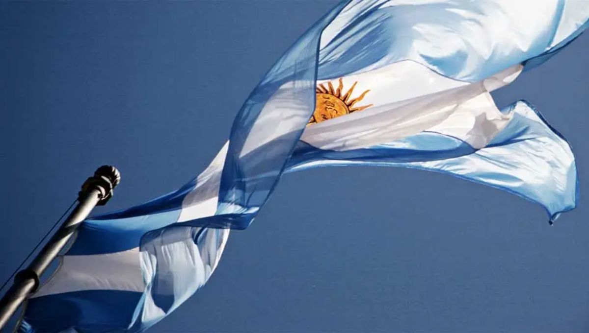 Un apoyo desde tierras lejanas Un apoyo desde tierras lejanas 