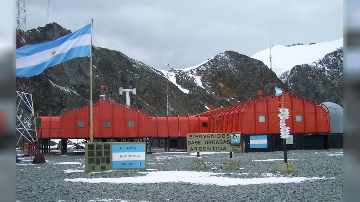 El hallazgo de una reserva petrolera en la Antártida se encuentra en una zona en disputa entre Argentina, Chile y Gran Bretaña El hallazgo de una reserva petrolera en la Antártida se encuentra en una zona en disputa entre Argentina, Chile y Gran Bretaña