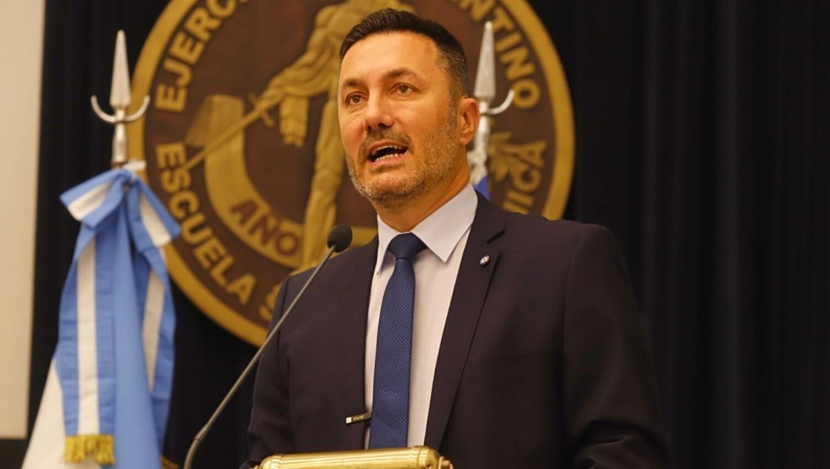 Luis Petri no podrá participar del congreso judicial previsto para este miércoles y jueves.