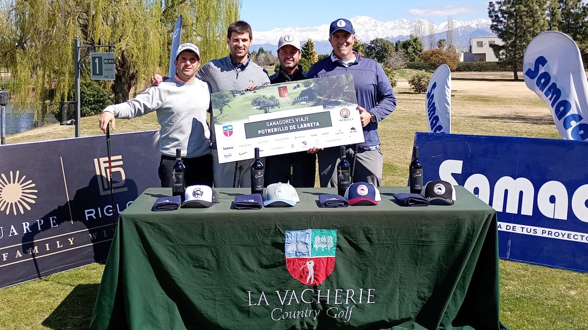 Los ganadores del torneo organizado por GB Golf.