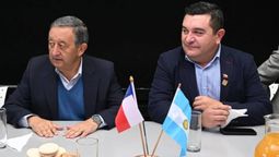 El intendente de Malargüe, Celso Jaque, junto a Boris Cabrera, el alcalde de Pelarco investigado por truchar una licencia médica para viajar a Mendoza.