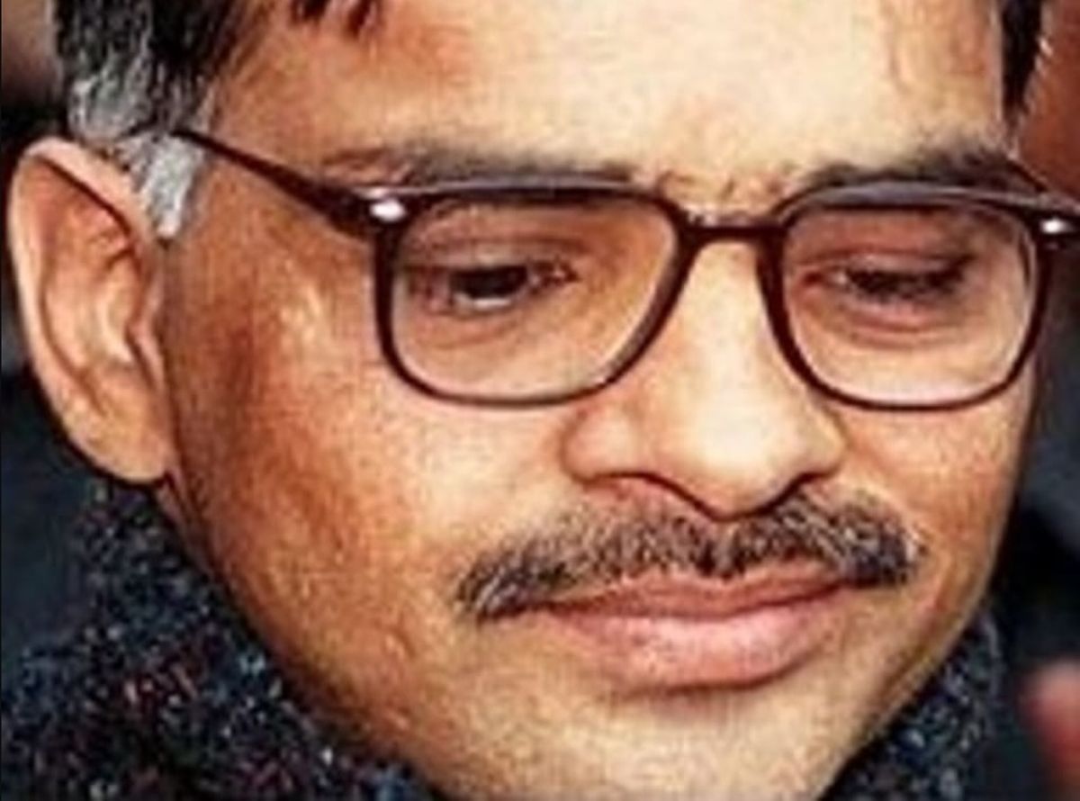 Javed Iqbal Umayr fue detenido luego de confesar sus crímenes y apareció ahorcado en la celda de una cárcel paquistaní Javed Iqbal Umayr fue detenido luego de confesar sus crímenes y apareció ahorcado en la celda de una cárcel paquistaní