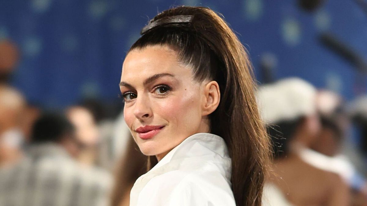 Anne Ha﻿﻿thaway protagoniza la película Interstelar en Netflix. Foto: Getty Images.